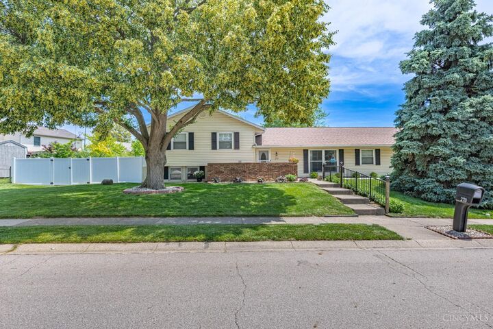 Property Photo:  270 Evergreen  OH 45066 