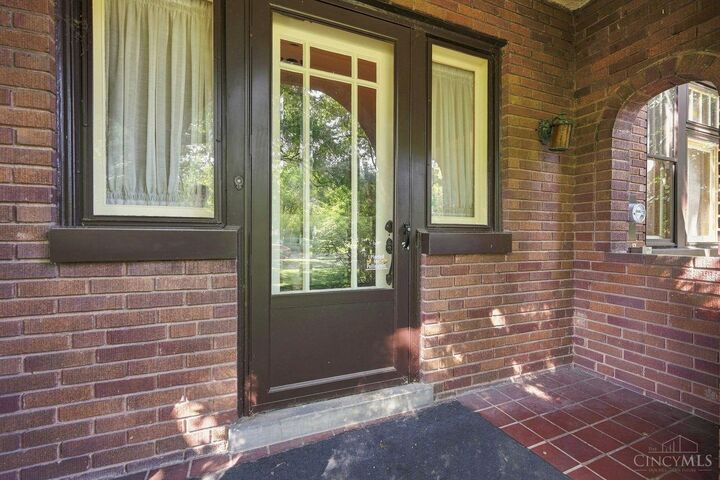 Property Photo:  6235 Orchard Lane  OH 45213 
