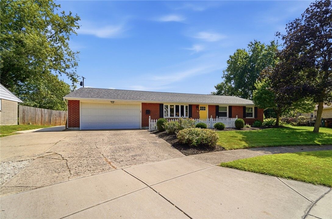 Property Photo:  6906 Michelle Place  OH 45322 