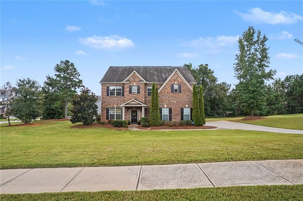 Property Photo:  121 Tuscany Court  GA 30252 