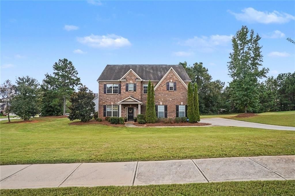 Property Photo:  121 Tuscany Court  GA 30252 