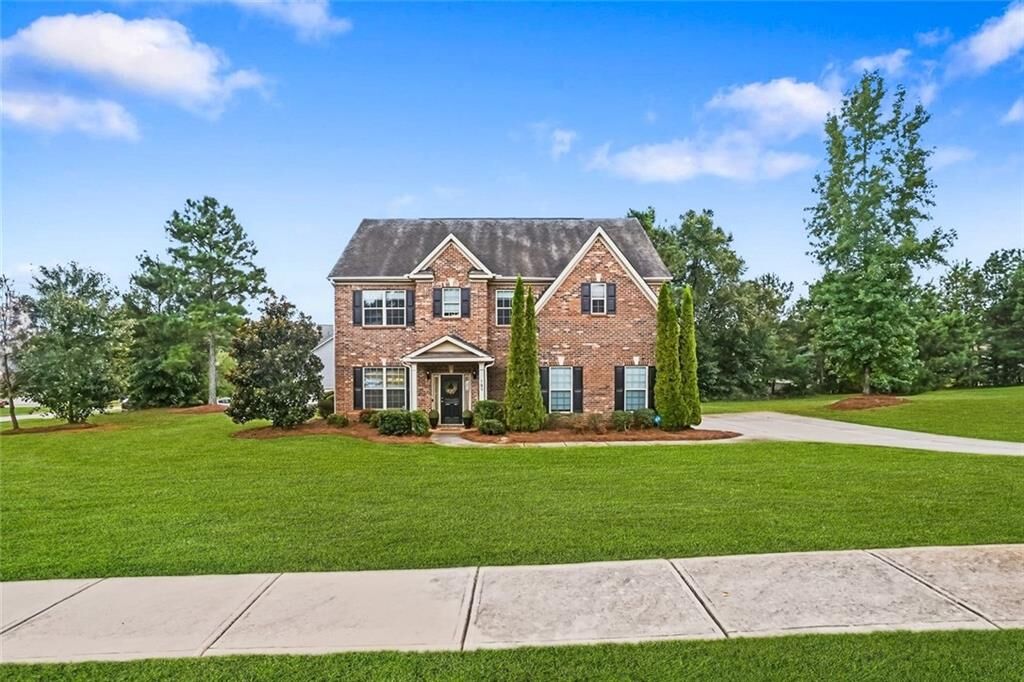Property Photo:  121 Tuscany Court  GA 30252 
