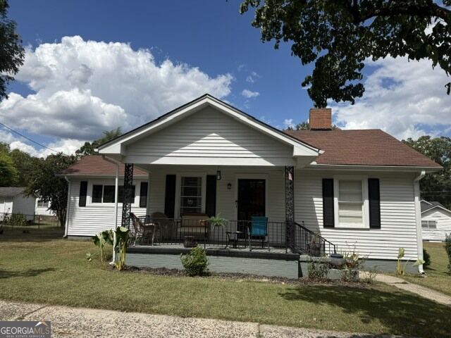 Property Photo: 5 S 4th Street GA 30147