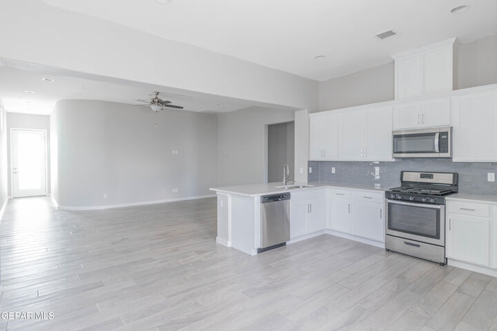 Property Photo:  10608 Hidden Palm Place  TX 79924 