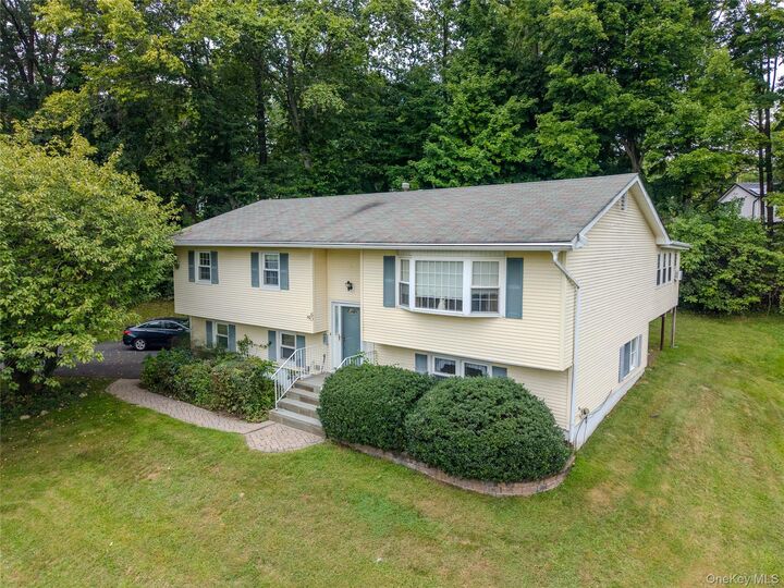 Property Photo:  60 Gerardine Place  NY 10956 