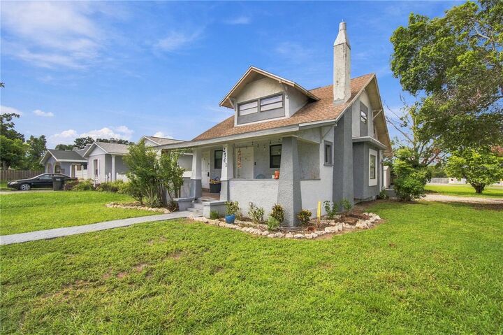 Property Photo: 2501 57th Place N FL 33714