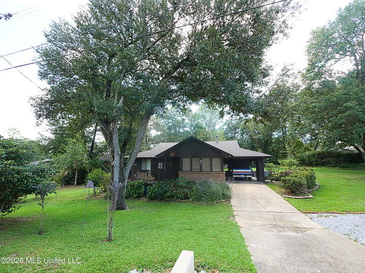 Property Photo:  9936 Ana Hulu Street  MS 39525 