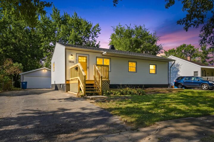 Property Photo:  1806 222nd Place  IL 60411 