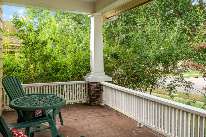 Property Photo: 328 Washington Street IL 61104