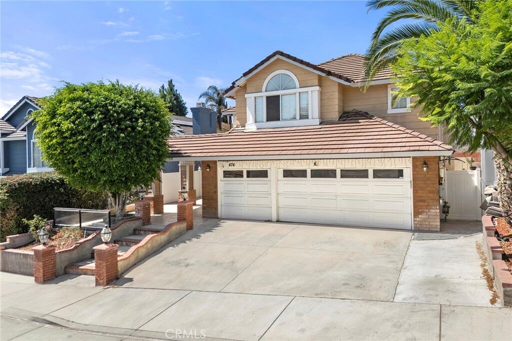 Property Photo:  474 Bristol  CA 92879 