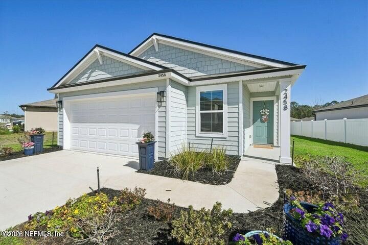 Property Photo: 2458 Falling Star Lane FL 32043