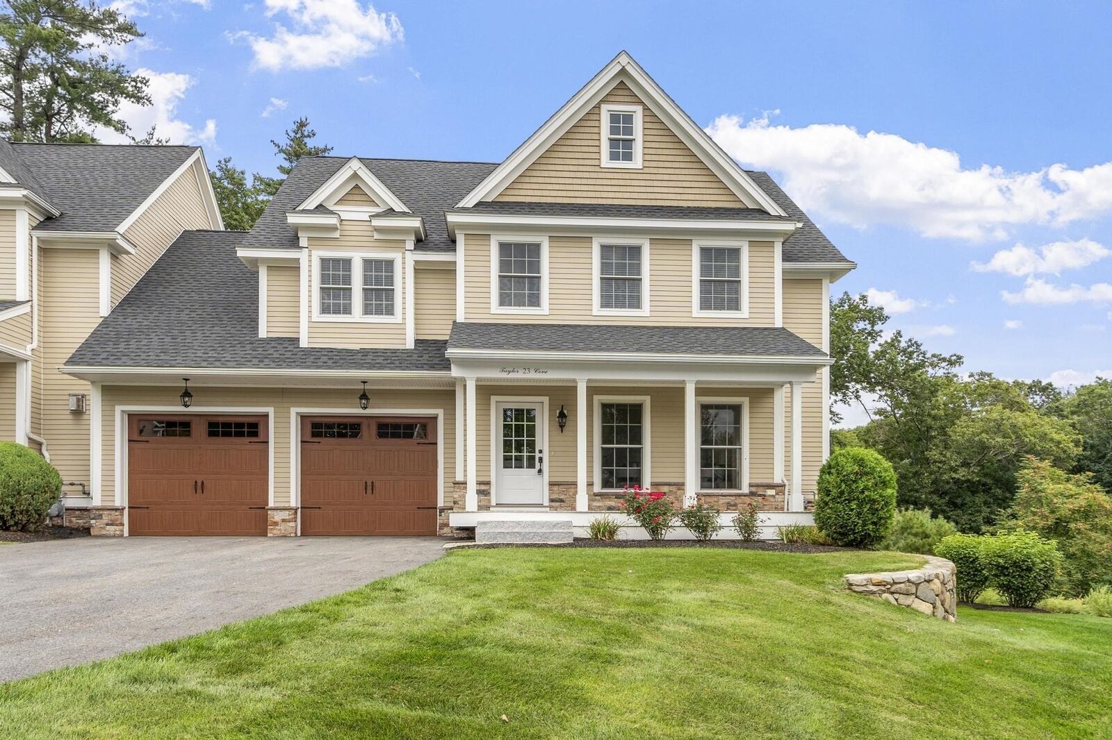 Property Photo: 23 Taylor Cove Drive 23 MA 01810