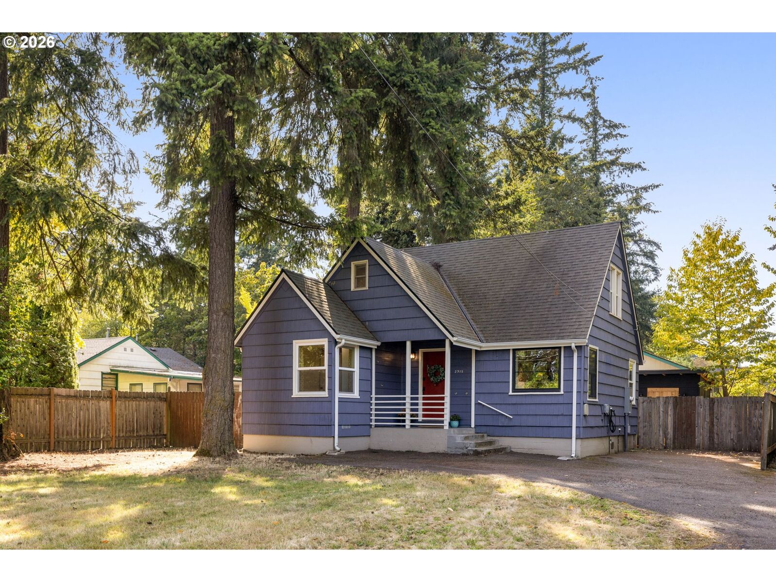 Property Photo: 2915 SE 133rd Ave OR 97236