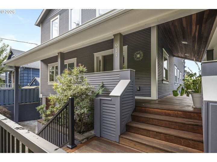 Property Photo: 914 SE Umatilla St OR 97202