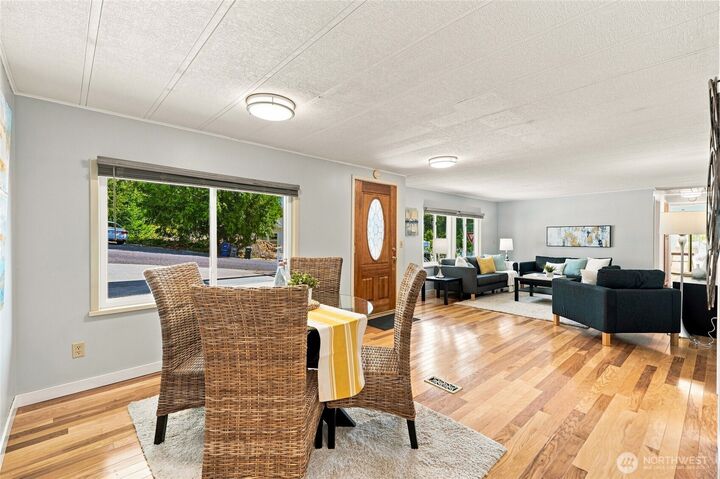 Property Photo:  19401  127th Avenue NE  WA 98011 