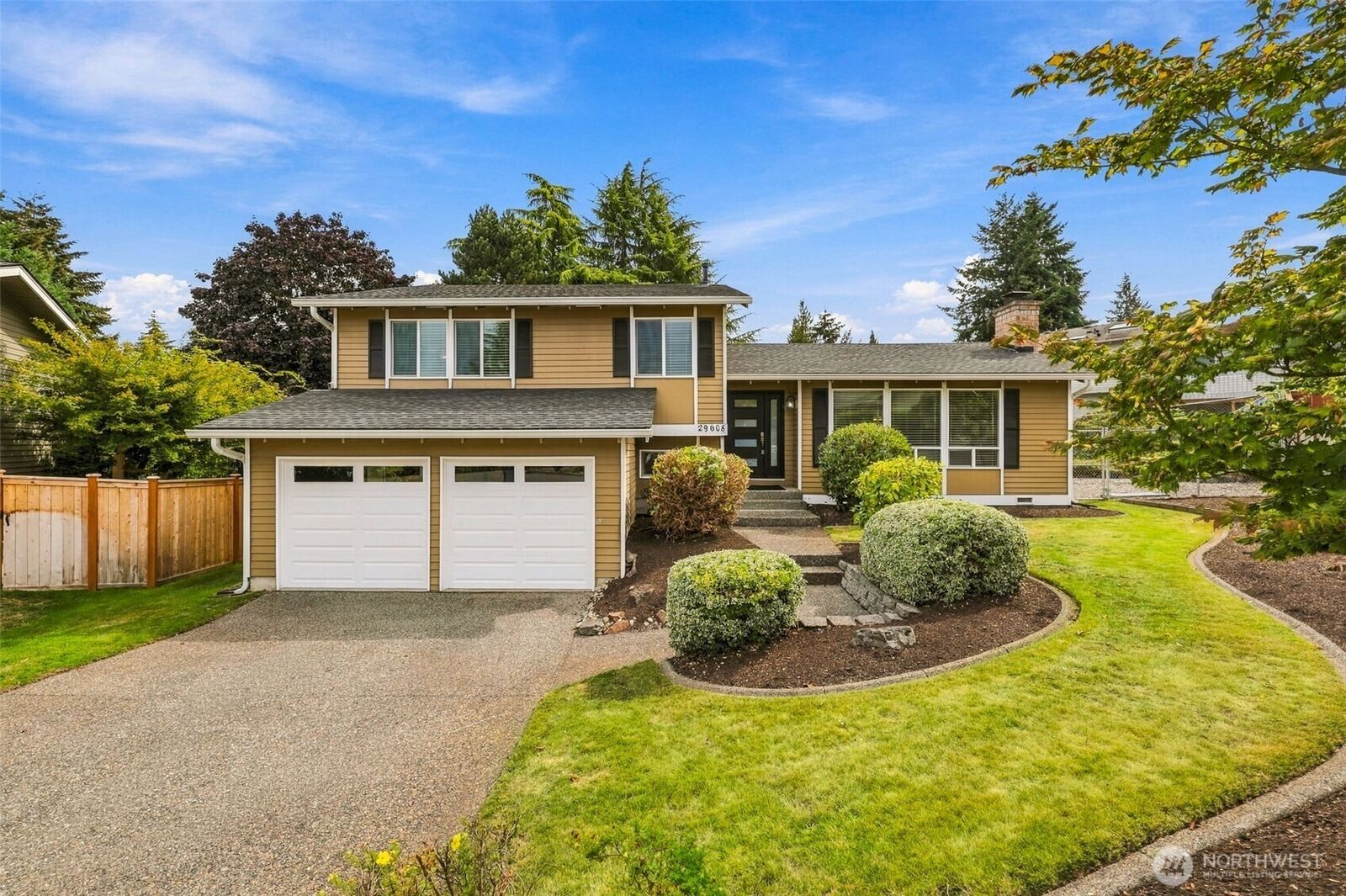 Property Photo:  29608  3rd Avenue S  WA 98003 