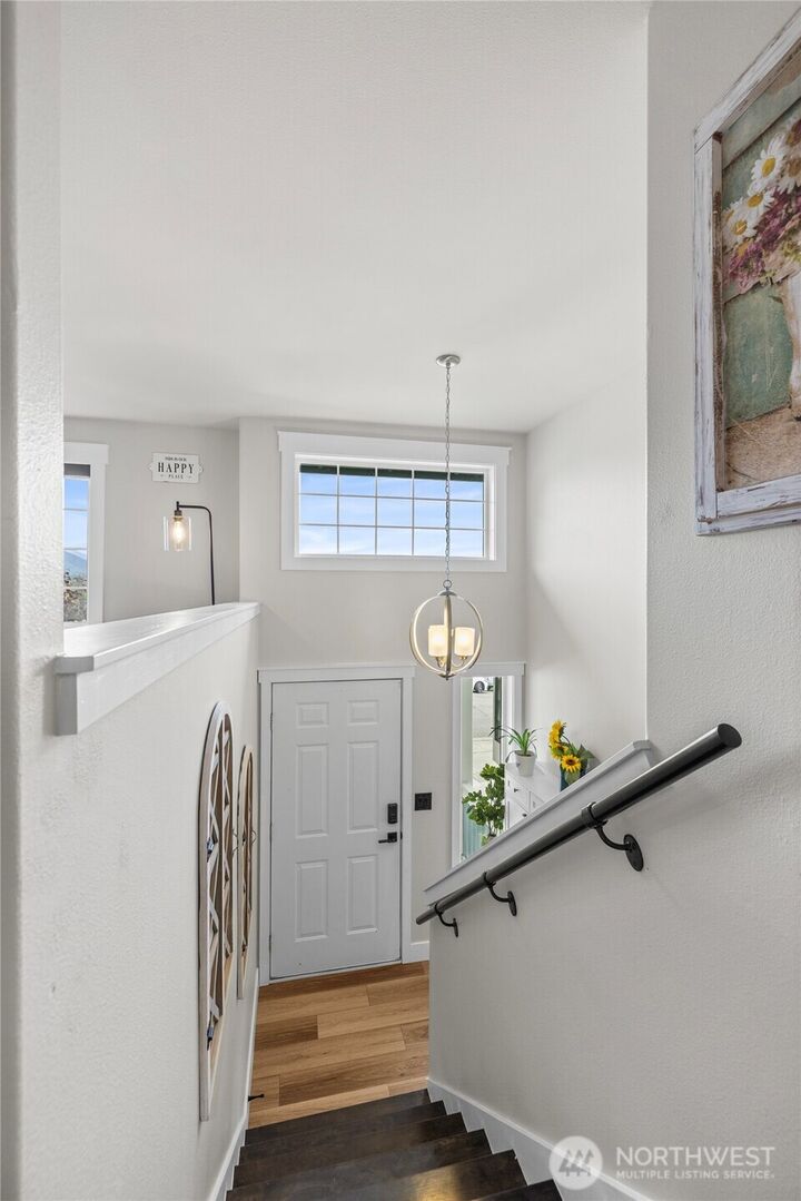 Property Photo: 1424 Vecchio Court WA 98284
