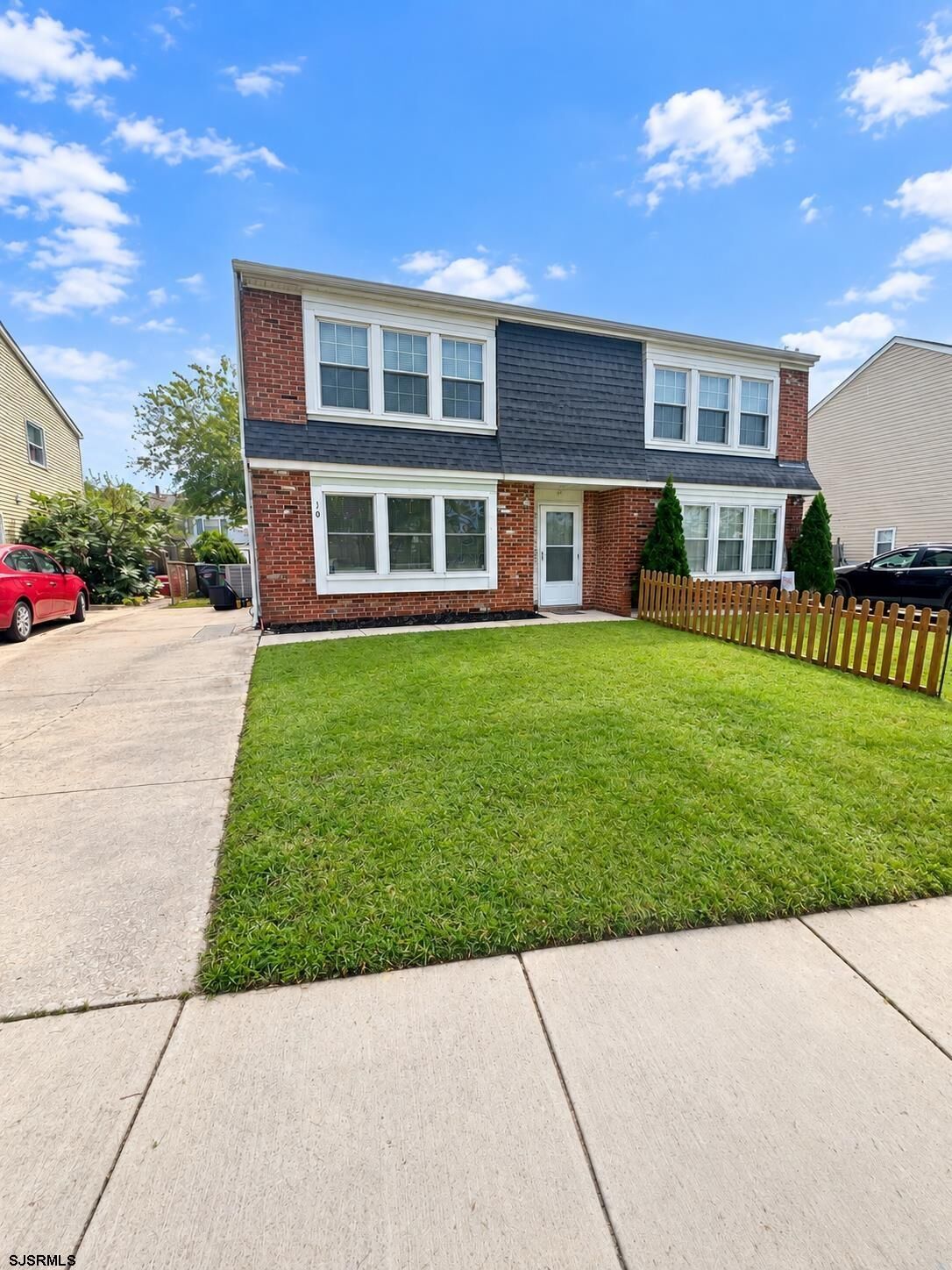 Property Photo: 10 Fomalhaut Ct NJ 08012