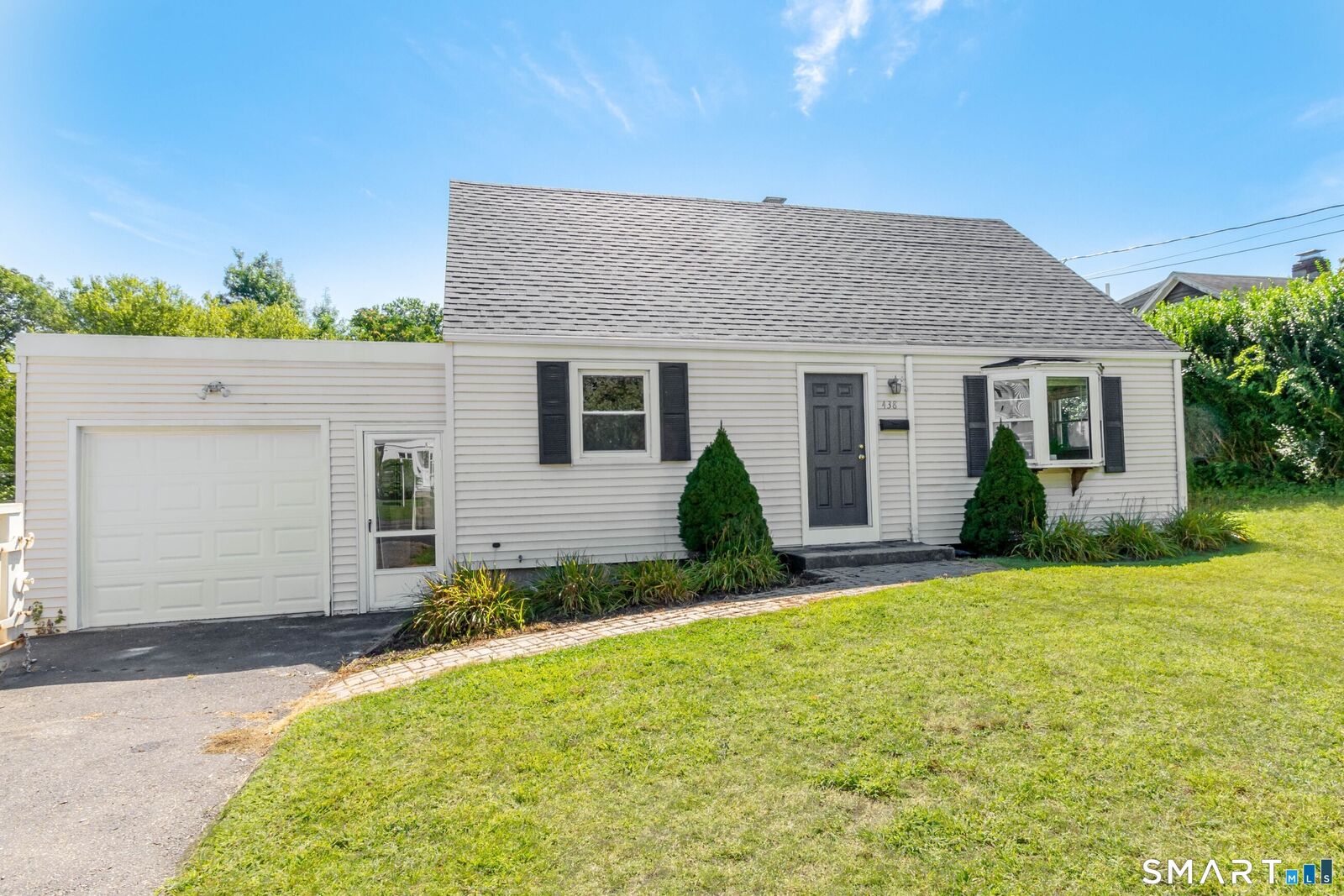 Property Photo:  438 High Street  CT 06824 
