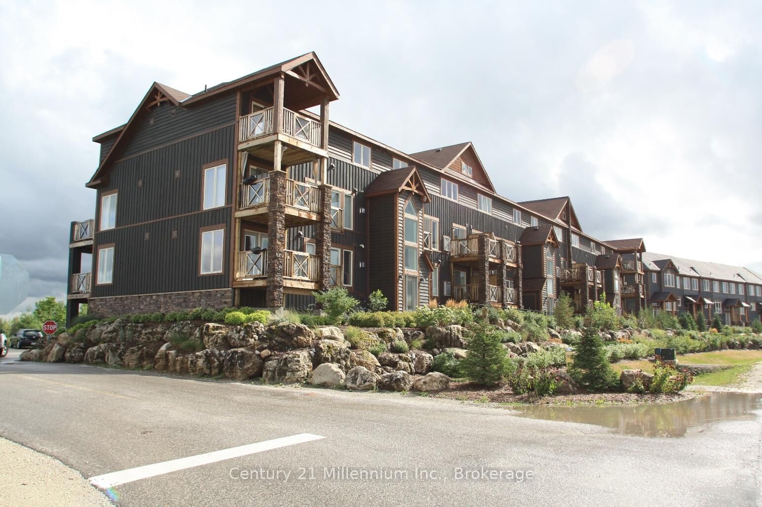 Property Photo: 10 Joseph Trail ON L9Y 0J2