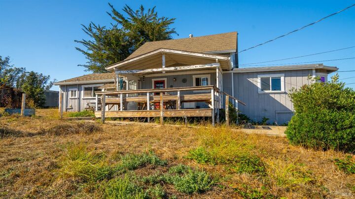 Property Photo:  395 Monte Vista Lane  CA 94952 