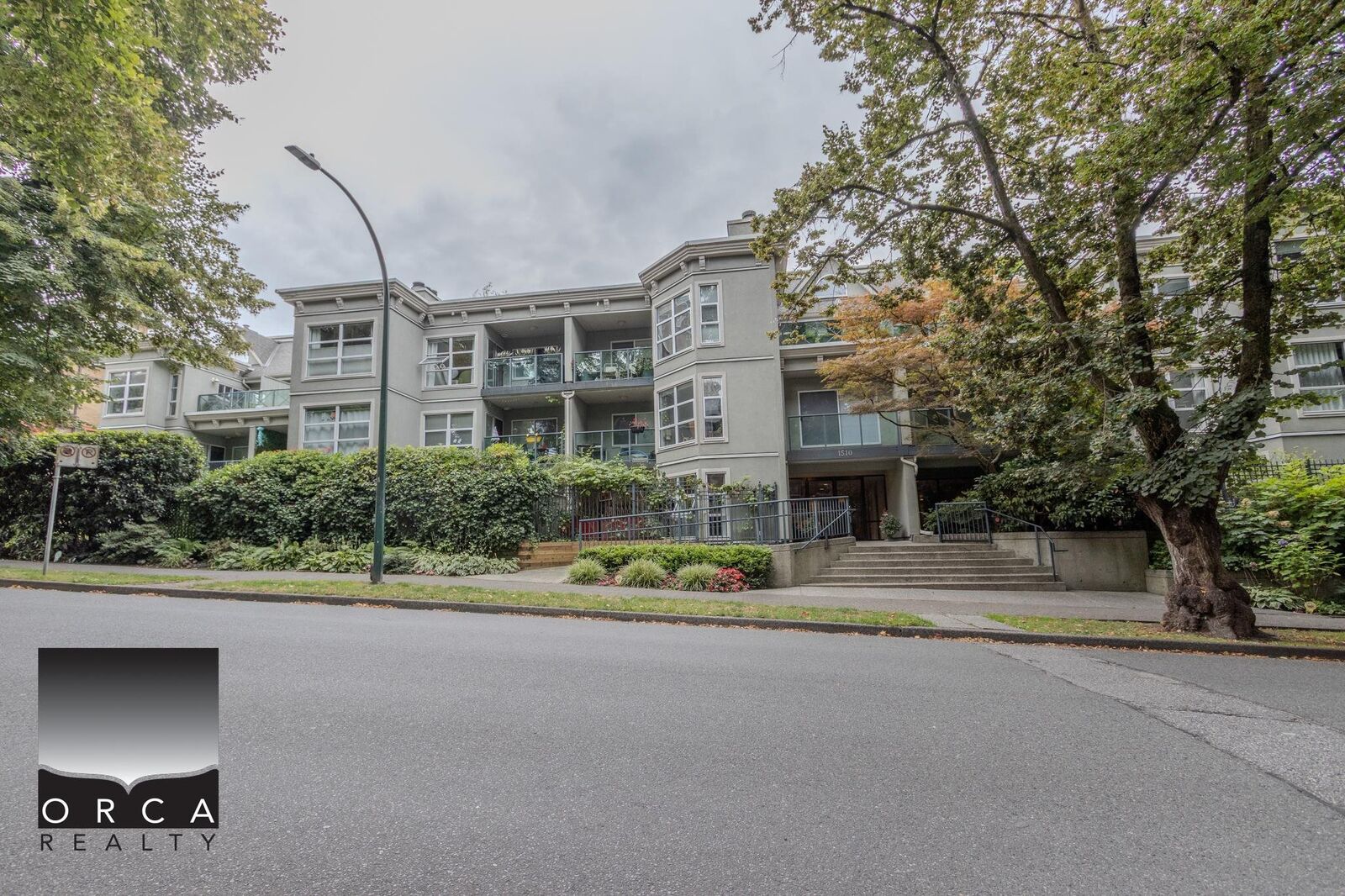 Property Photo:  1510 Nelson Street 213  BC V6G 1M1 