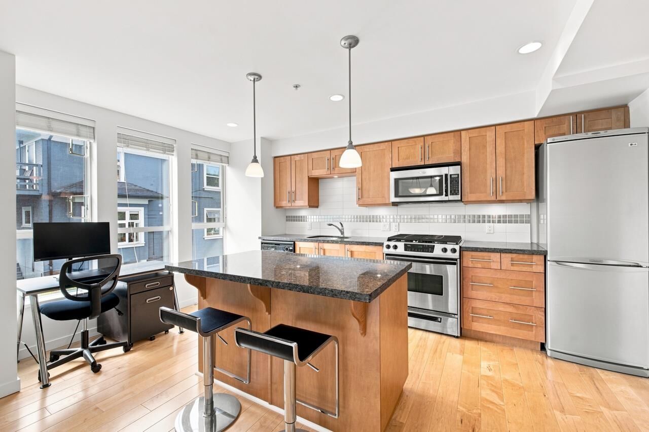 Property Photo: 2626 Alberta Street 302 BC V5Y 3L4