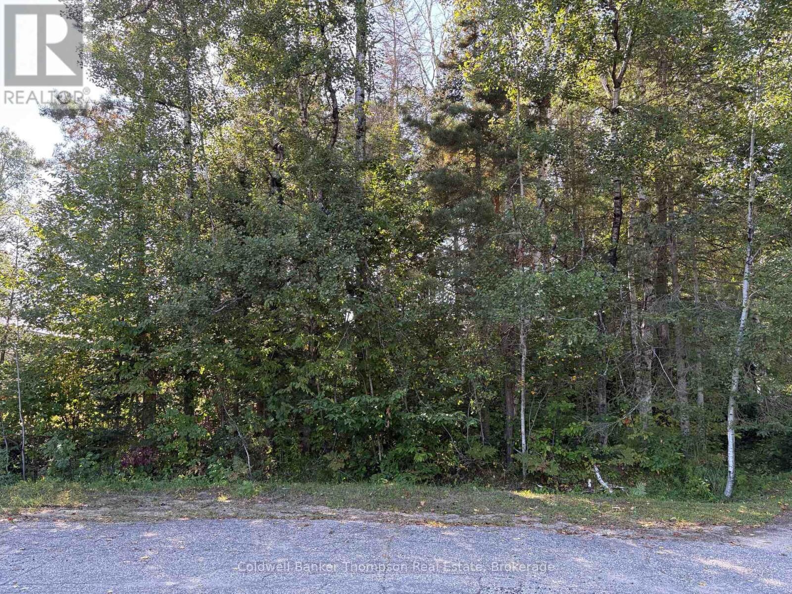 Property Photo: 42 Tebby Boulevard ON P0A 1X0