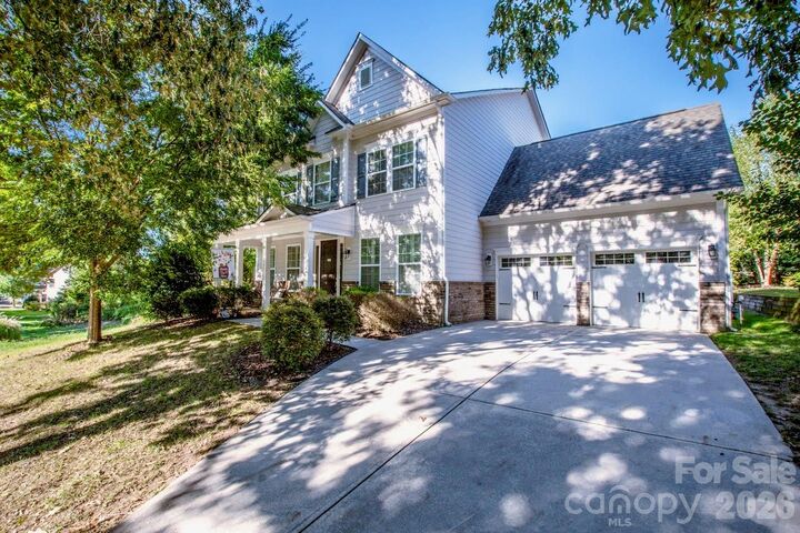 Property Photo: 19921 Wooden Tee Drive NC 28036