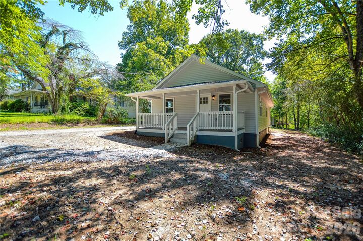 Property Photo:  909 US 70 Highway W  NC 28655 