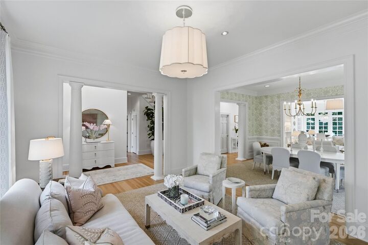 Property Photo: 2606 Sheffield Crescent Court NC 28226
