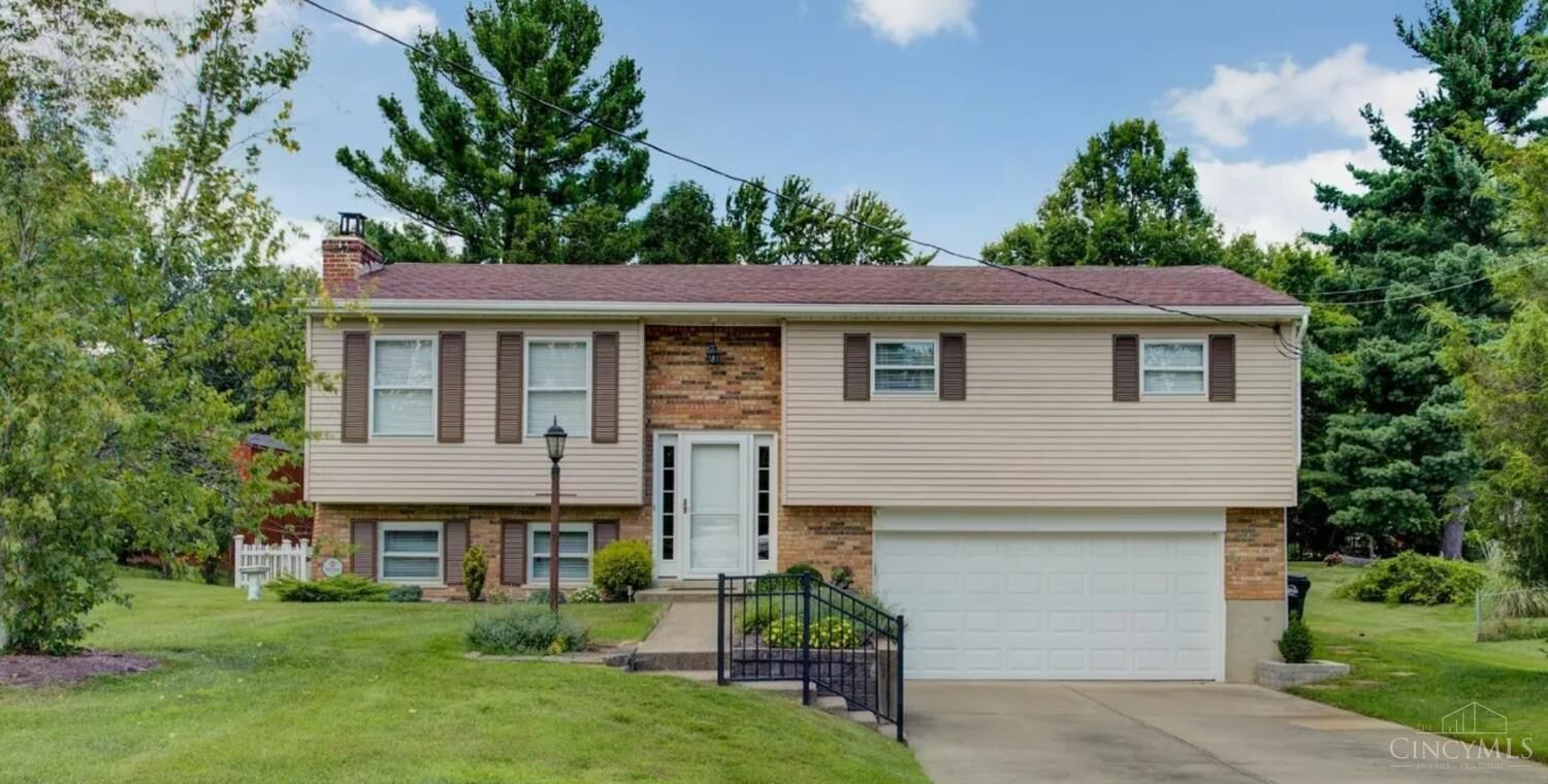 Property Photo: 4461 Glendale Drive OH 45103