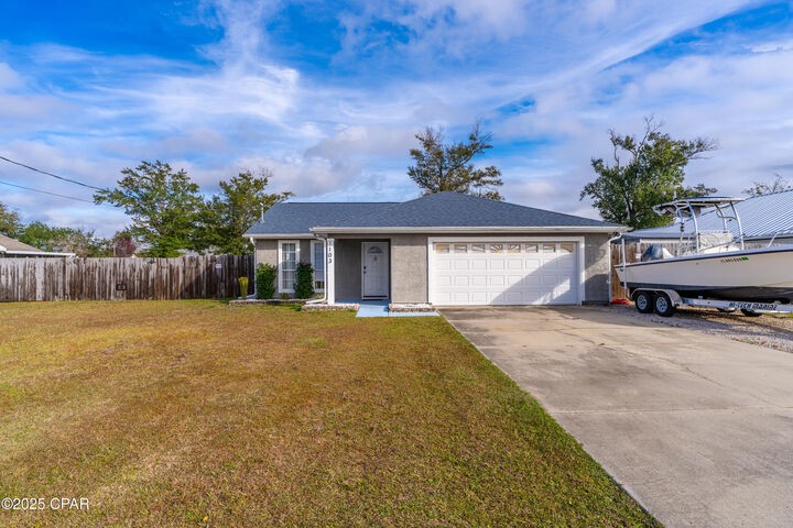Property Photo:  1103 Mississippi Avenue  FL 32444 