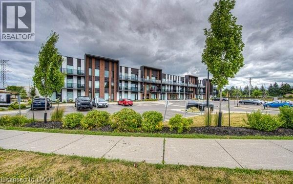 Property Photo: 5 Wake Robin Drive 107 ON N2E 0H6