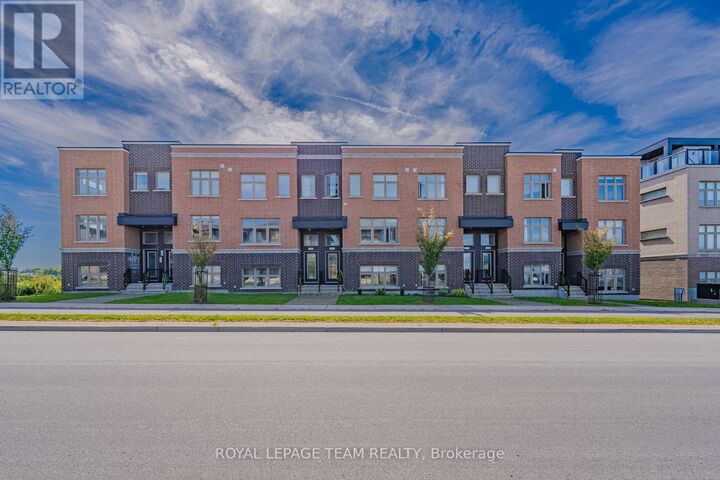 Property Photo:  1466 Hemlock Road  ON K1K 4Z8 