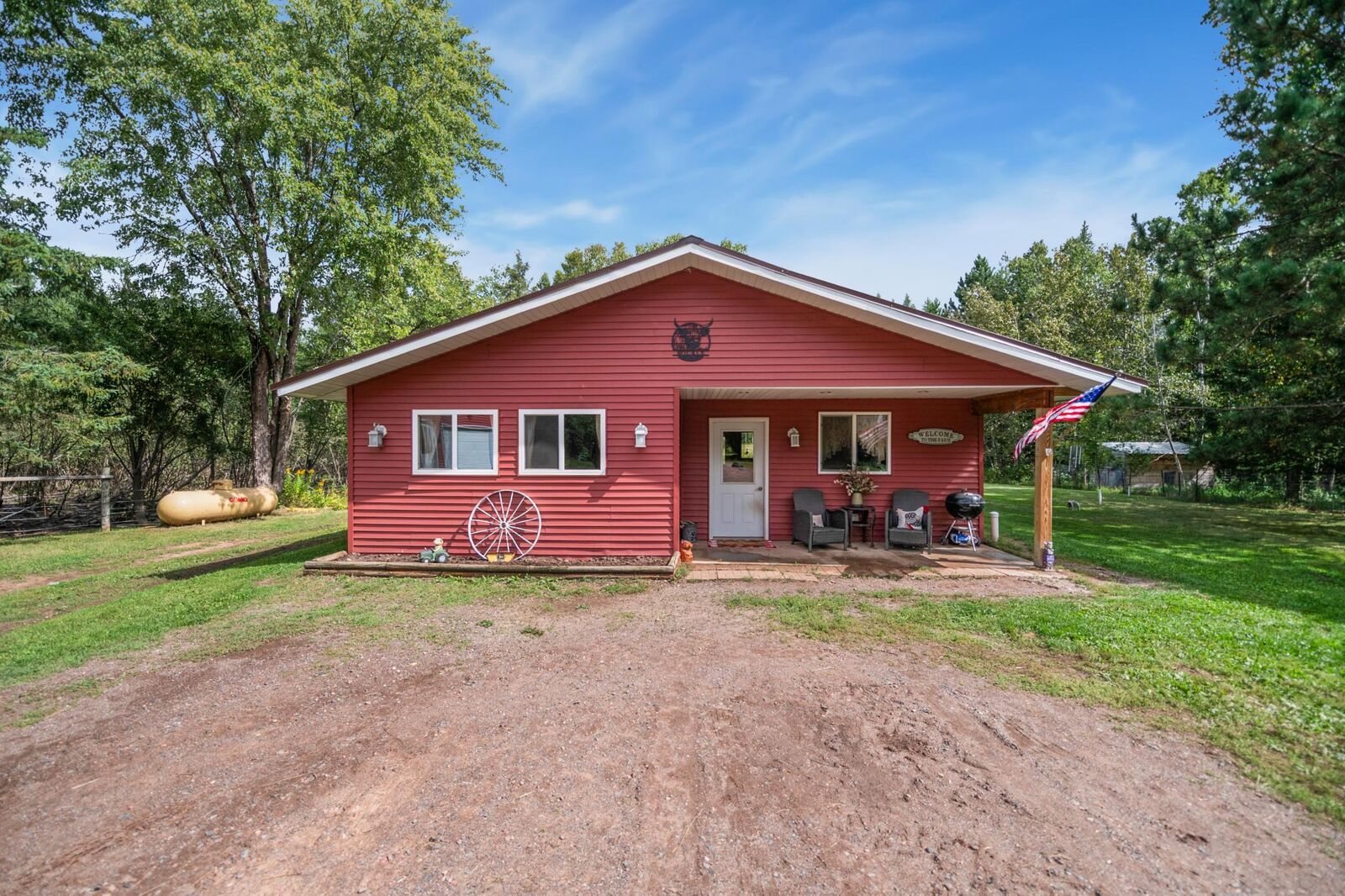 Property Photo:  3010 Sundberg Road  MN 55707 