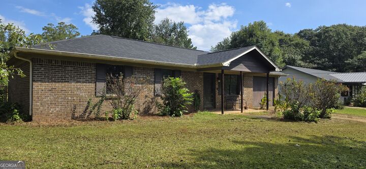 Property Photo: 115 Grove Creek Drive GA 30248