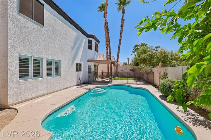 Property Photo:  17 Golf View Drive  NV 89074 