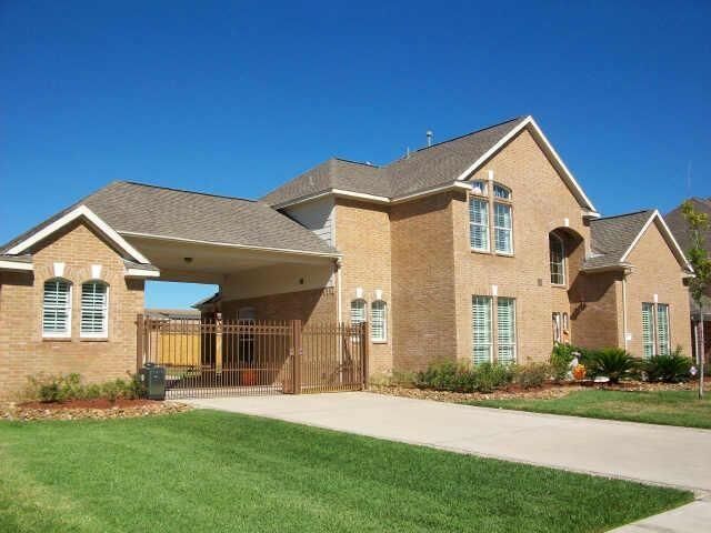Property Photo:  1722 Parklake Village Circle  TX 77450 