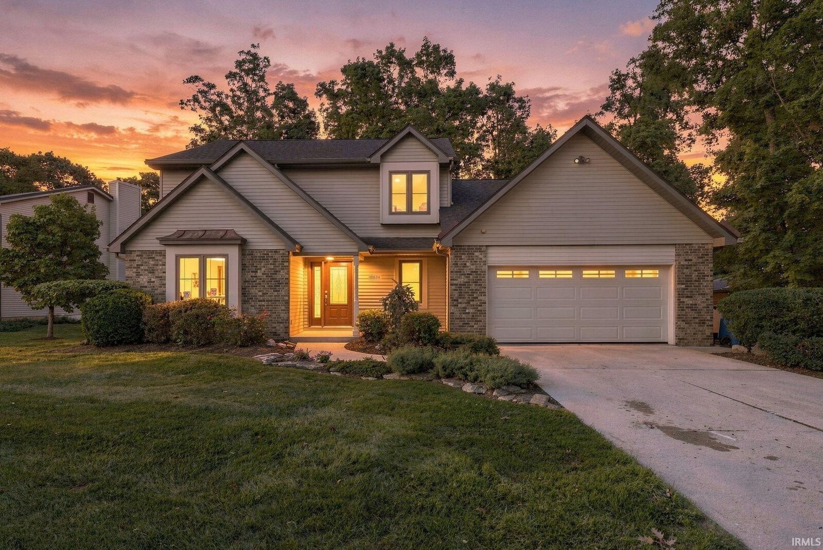 Property Photo:  10824 Brandy Oak Run  IN 46845-9426 