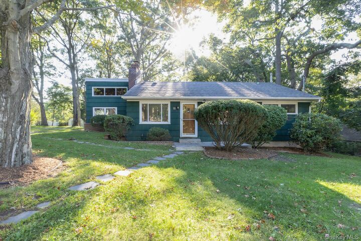 Property Photo:  69 Herod Point Road  NY 11792 