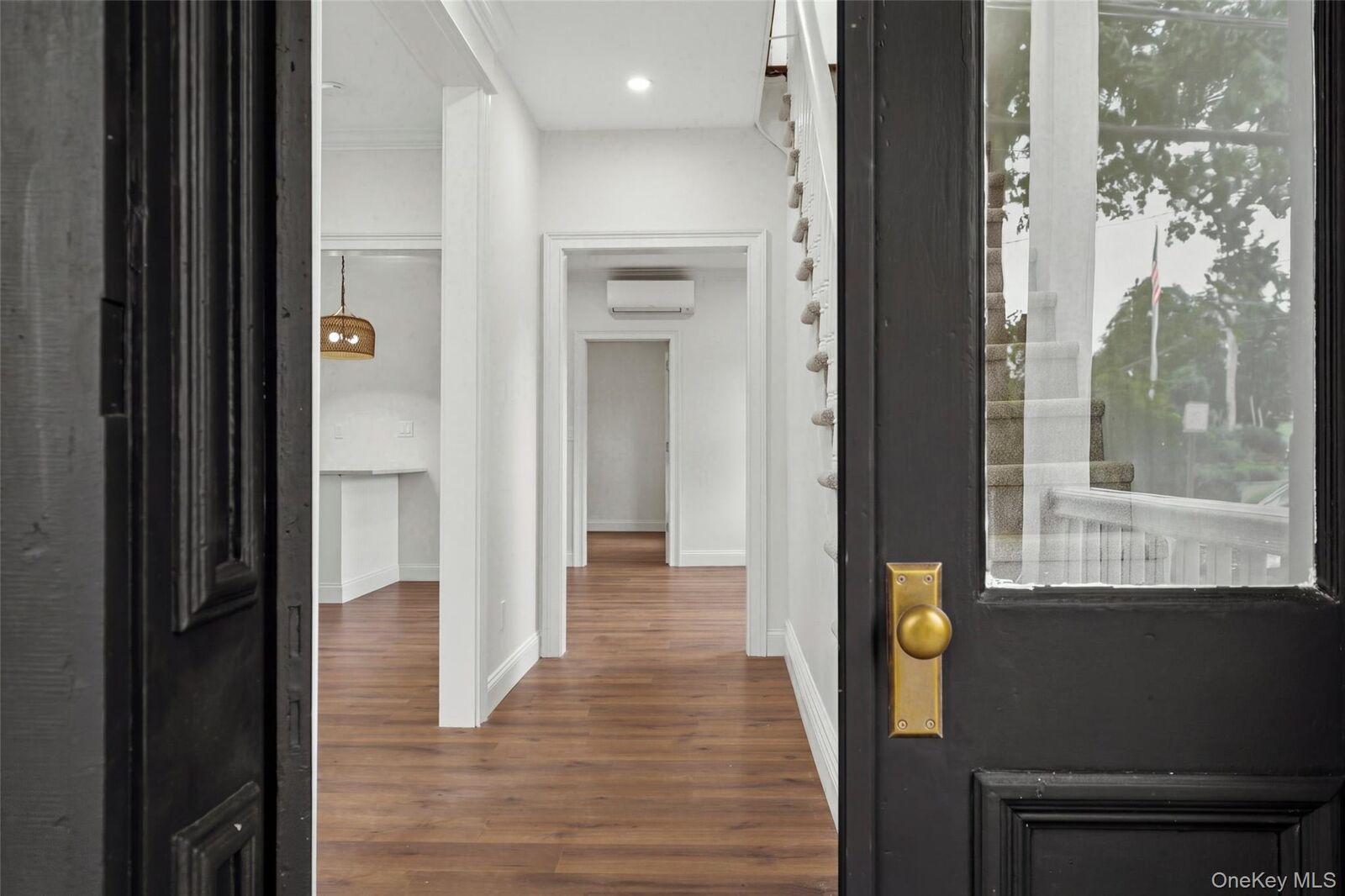 Property Photo:  119 Verplanck Avenue  NY 12508 