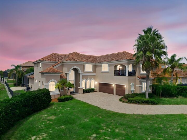 Property Photo: 135 Woodmoor Ct FL 33837