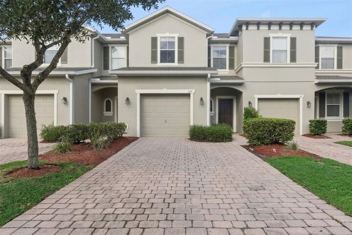 Property Photo:  209 Aston Grande Drive  FL 32124 