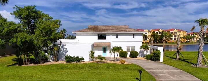 Property Photo:  175 Colony Point Drive  FL 33950 
