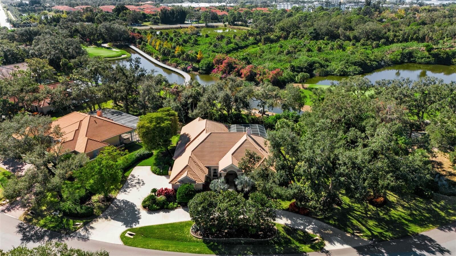 Property Photo: 362 Macewen Drive FL 34229