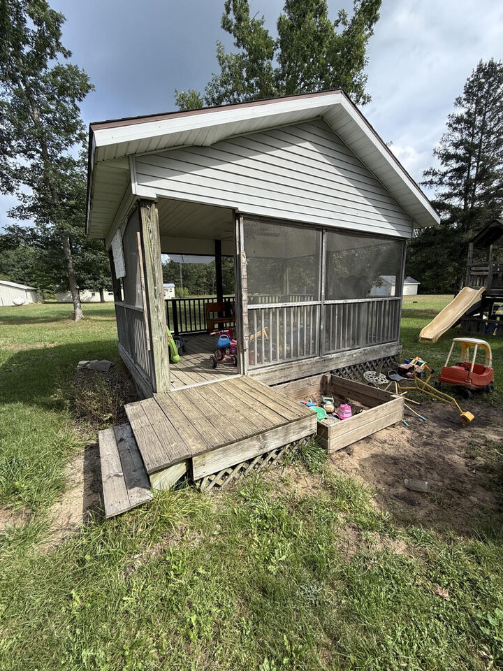 Property Photo:  19520 Hoxeyville Road  MI 49689 