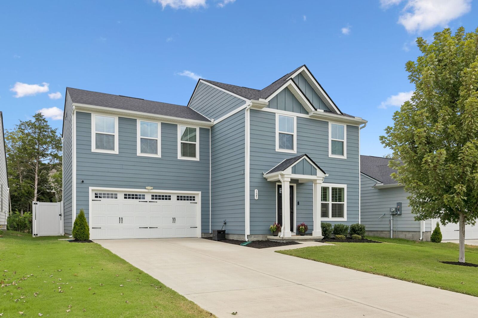 Property Photo:  125 Gallant Fox Drive  TN 37167 