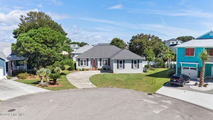 Property Photo:  833 Cutter Court  NC 28449 