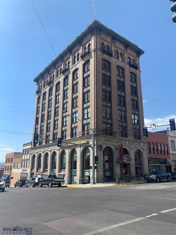 Property Photo: 8 W Park Street 405 MT 59701